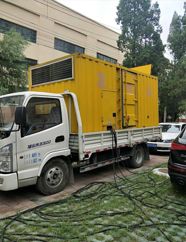 阳春发电车出租-柴油发电机组排烟系统设计要求及其考虑因素