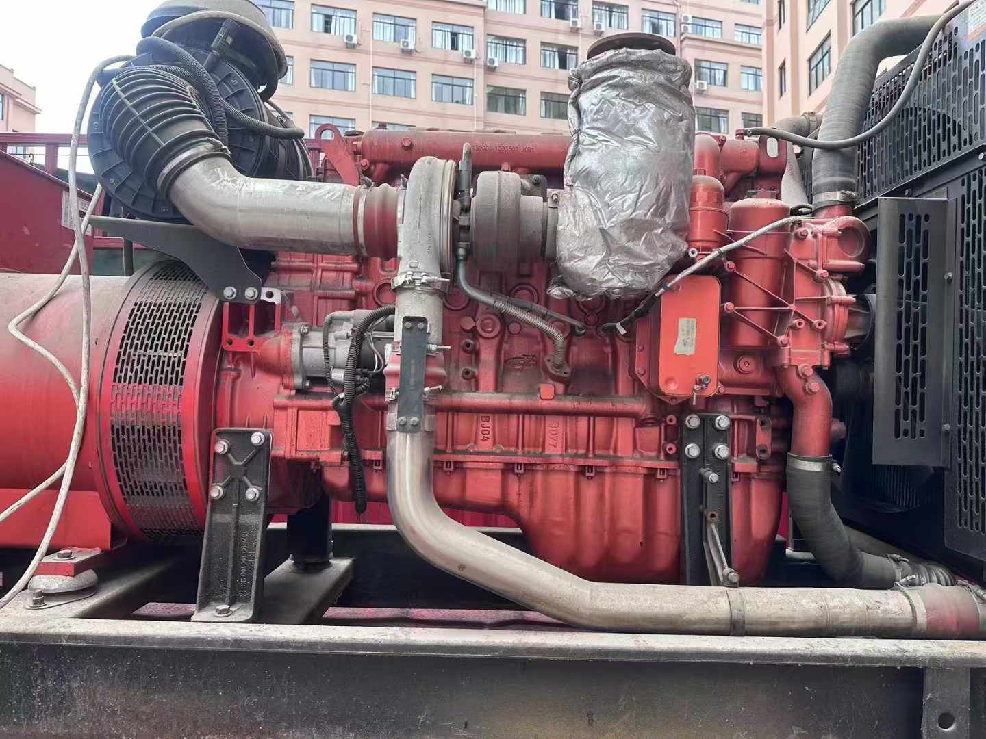 阳春如何选择适合 600kW 柴油发电机组的过载保护器？