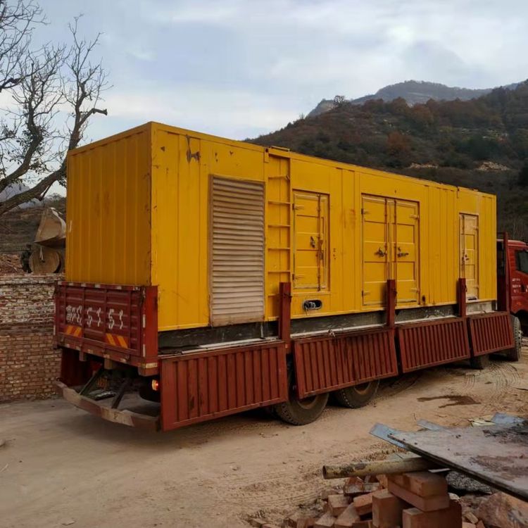 阳春200kW 发电机组在带电阻性负载时，输出功率会受到哪些因素的影响？
